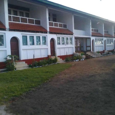New Rest House Sea View Hotel Negombo Kültér fotó